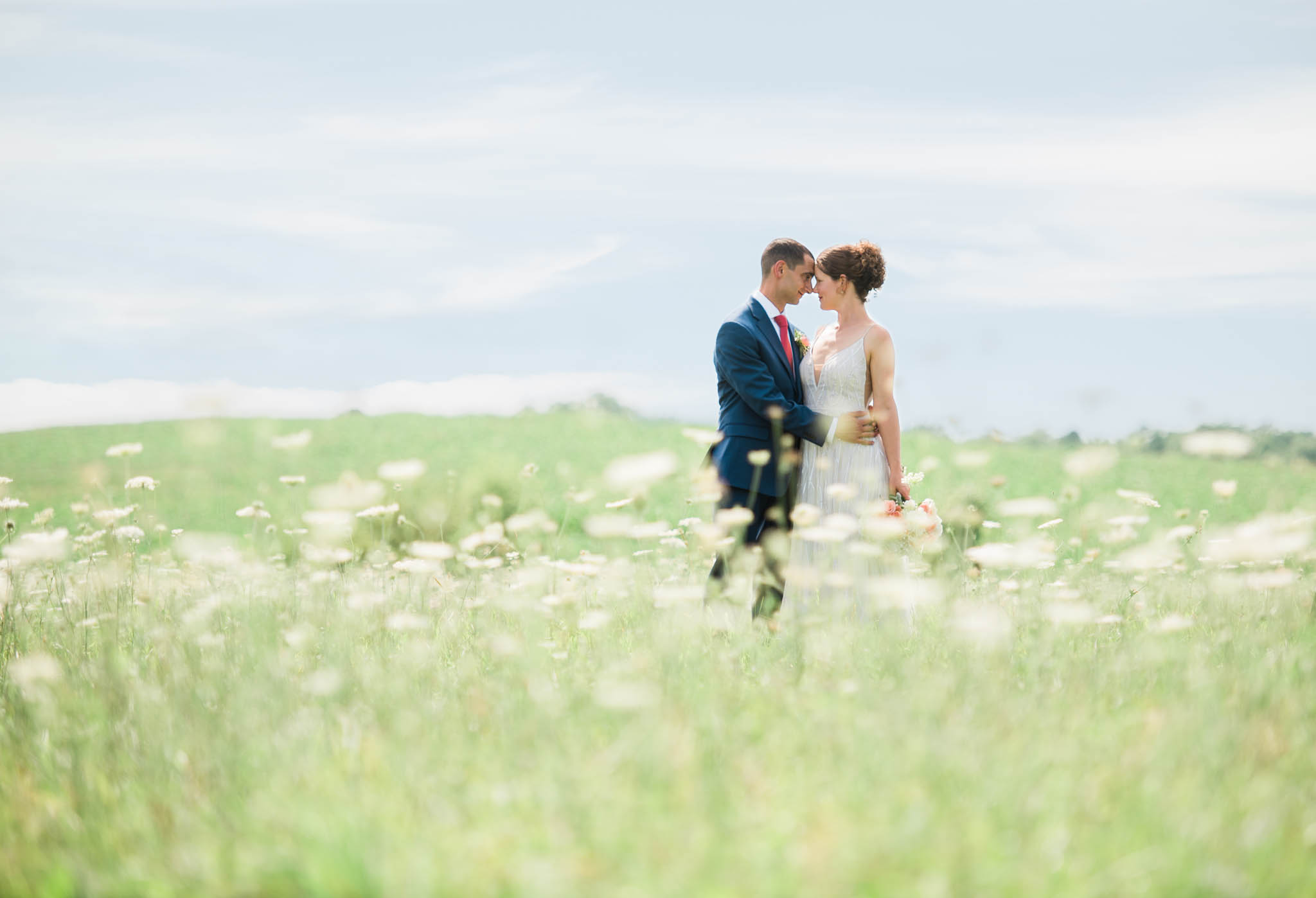 Beautiful Summer Wedding in Buffalo, NY Image